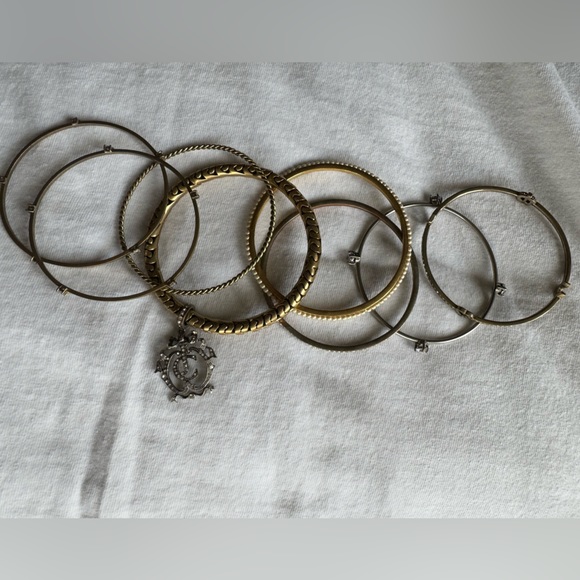 Juicy Couture Y2K Bangle barcelet set with JC charm - Picture 2 of 8